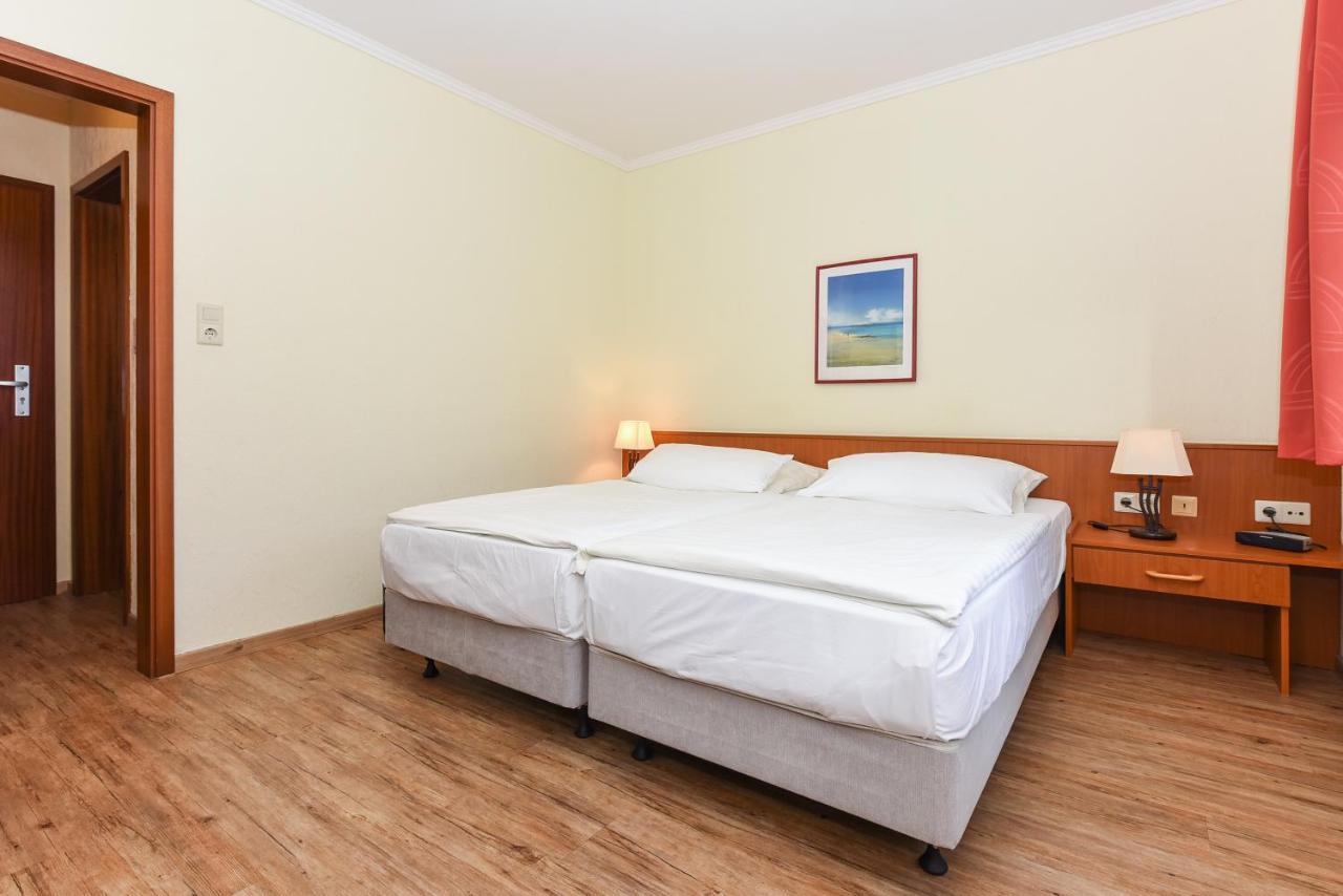 Hotel Garni Benser Watt 벤세르시엘 외부 사진